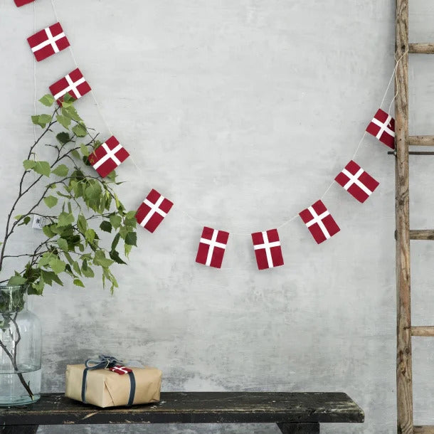 Produktbillede af Langkilde & Søn Stor flagranke med dannebrogsflag i premium kvalitet
