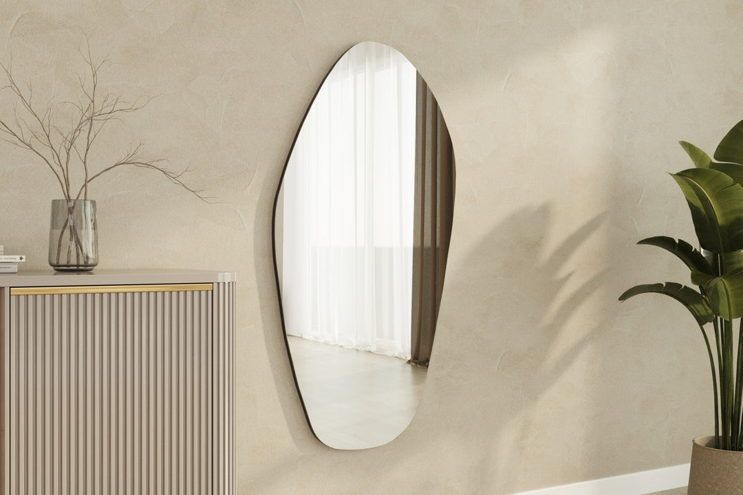 NORDVÄRK Bella vægspejl organisk spejlglas og sort MDF 120x60