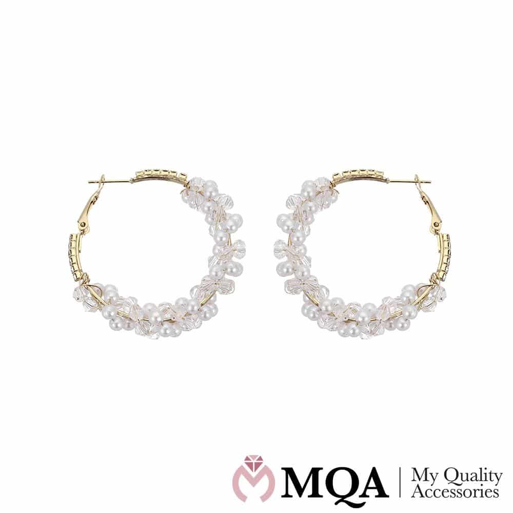 Produktbillede af Øreringe snoet kæde med små perler på tilbud