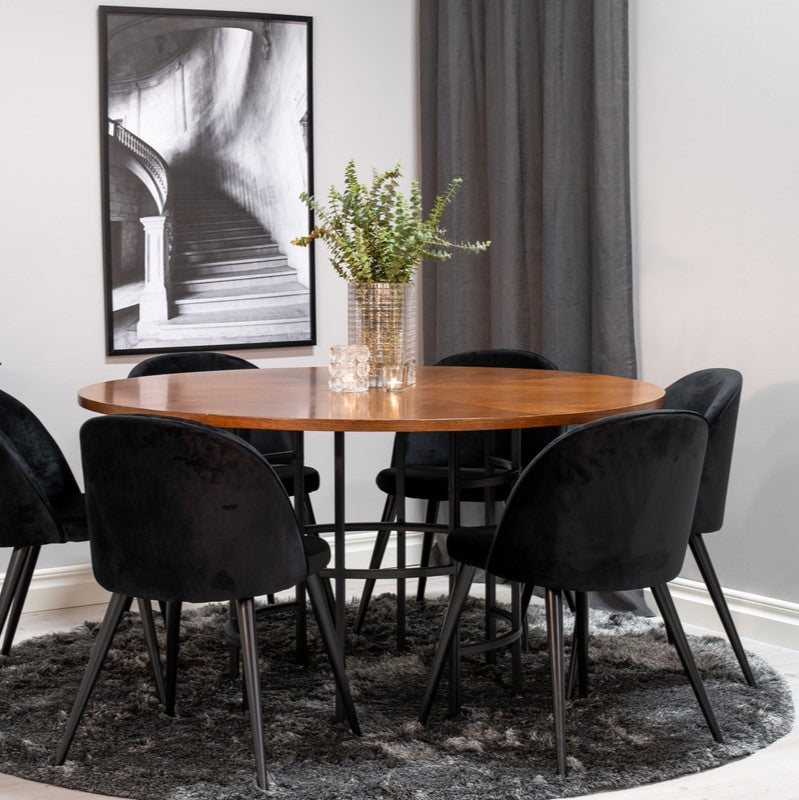 Produktbillede af Dania Spisebord i brun egefiner diameter 140 cm. på tilbud i høj kvalitet