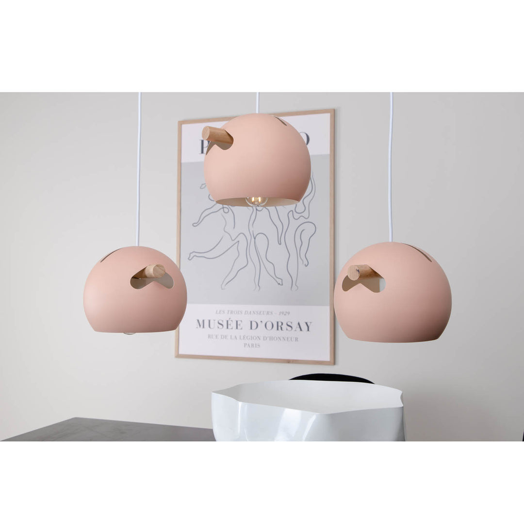 VENTURE DESIGN Tubbie loftlampe natur træ og lyserød jern