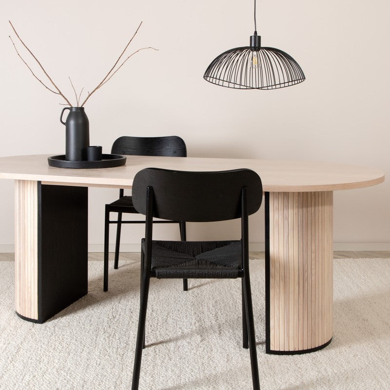 Produktbillede af Floyd Spisebord i hvidpigmenteret egefiner oval 200 x 90 cm. på tilbud i høj kvalitet