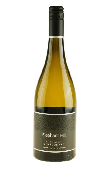 Elephant Hill Chardonnay Reserve 2018 75 Cl ✔ Kæmpe udvalg i Elephant Hill ✔ Billig fragt og hurtig levering 2 - 5 hverdage - Varenummer: BAR-698953 / Ean: på lager - Udsalg på Drikkevarer - Vin og champagne - Hvidvin Spar op til 67% - Over 785 kendte brands på udsalg