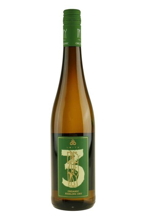 Leitz Riesling Eins Zwei Dry Øko 2022 75 Cl ✔ Kæmpe udvalg i Weingut Leitz ✔ Billig fragt og hurtig levering 2 - 5 hverdage - Varenummer: BAR-698958 / Ean: på lager - Udsalg på Drikkevarer - Vin og champagne - Hvidvin Spar op til 56% - Over 350 kendte brands på udsalg