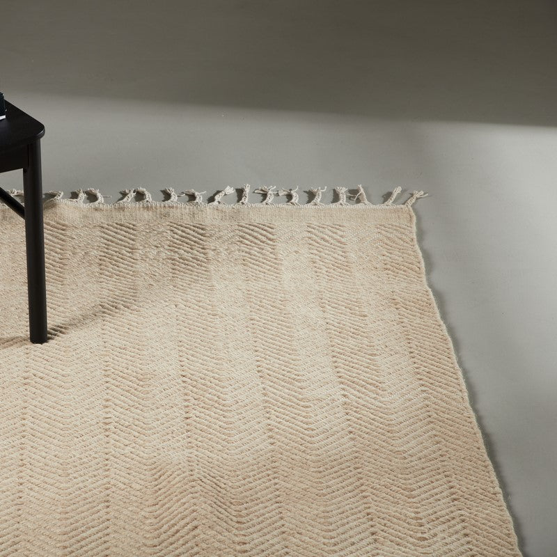 Produktbillede af Bifrost Tæppe i beige uld 250 x 350 cm. på tilbud i høj kvalitet