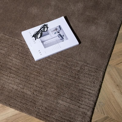 tilbud på Alcoys uldtæppe, 253 x 350 cm. Billigt udsalg! Hurtig levering, 1-2 hverdage. Varenummer: 3NDC-5611. Spar op til 55% på boligtilbehør.