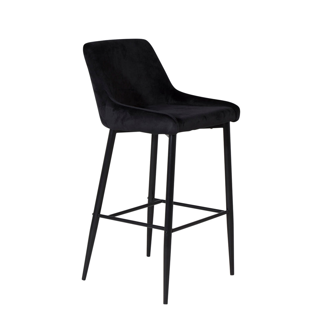 Produktbillede af VENTURE DESIGN Plaza barstol m. ryglæn og fodstøtte sort velour og sort jern i premium kvalitet