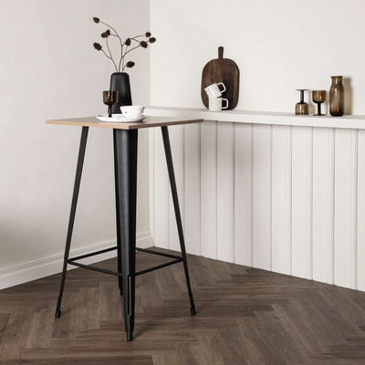 Winslet-barbord i valnød dekor og sort metal på udsalg! Billigt tilbud med hurtig levering (1-2 hverdage). Spar op til 58% på Spisestue > Barborde. Over 1354 kendte mærker på udsalg.