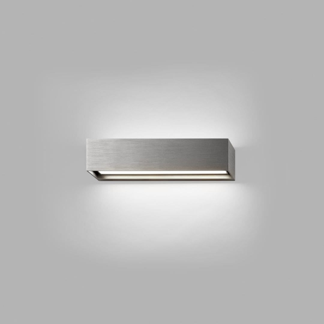 Produktbillede af LINEA W2 300 væglampe Titanium LIGHT-POINT i premium kvalitet
