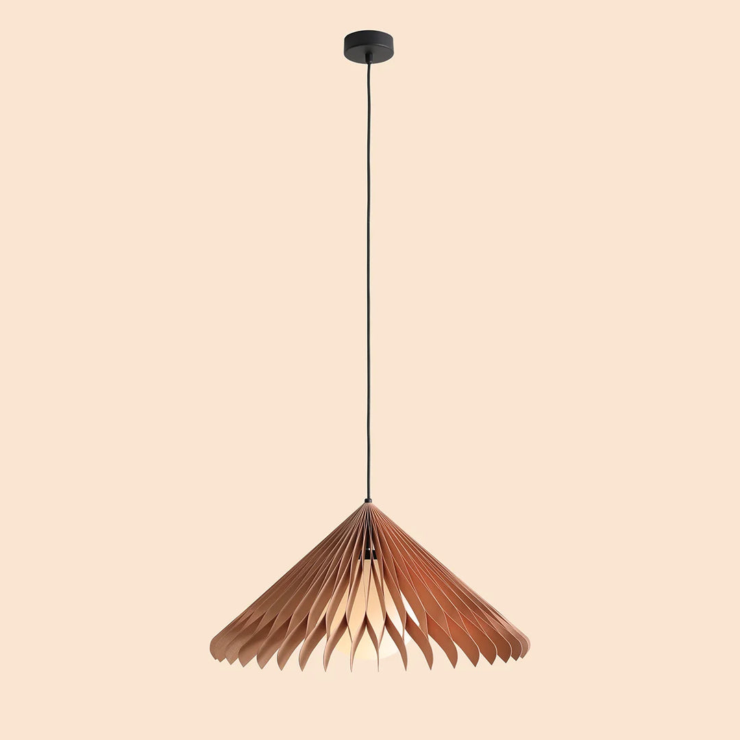 Produktbillede af Nightfall Pendel i bøgetræ og hvidt glas diameter 58 cm. på tilbud i høj kvalitet