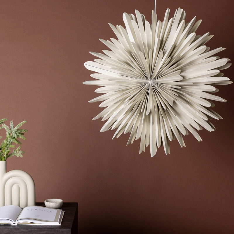 Produktbillede af Topaz Stjerneformet loftlampe i beige papir to størrelser 100 cm. på tilbud i høj kvalitet