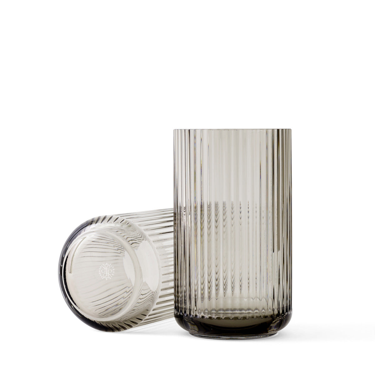 Produktbillede af Lyngby Porcelæn Lyngbyvase H20,5 smoke mundblæst glas i premium kvalitet