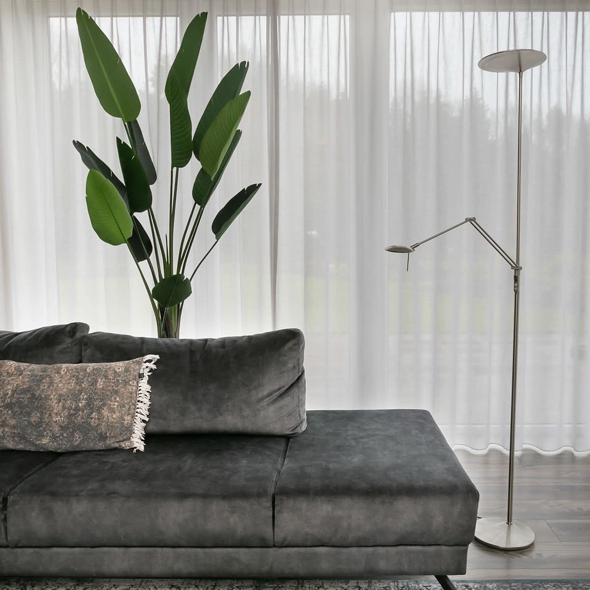 Amora dobbelt gulvlampe på udsalg! 3 finish, metal/stål. Billig fragt & hurtig levering. Spar op til 56%! Køb nu!