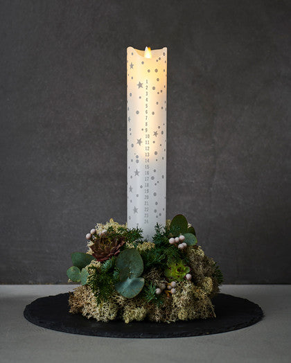 Produktbillede af Sirius Sara Kalender lys Hvid/Romantic inkl. fjernbetjening i premium kvalitet