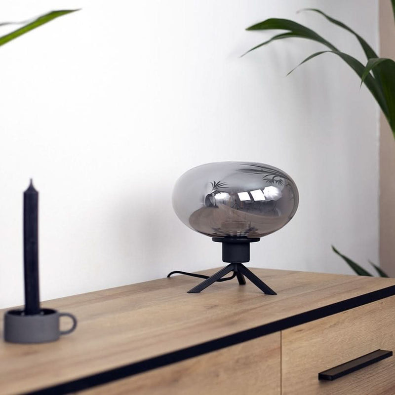 tilbud på Espejo bordlampe i glas og metal med spejl effekt. Billigt udsalg! Spar op til 59%. Hurtig levering: 1-2 hverdage. Varenummer: 3NDC-4261.