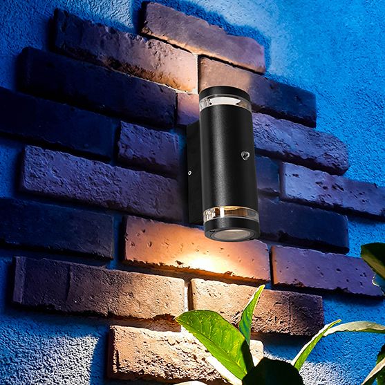 Produktbillede af Baza Udendørslampe i sort metal og glas med sensor på tilbud i høj kvalitet