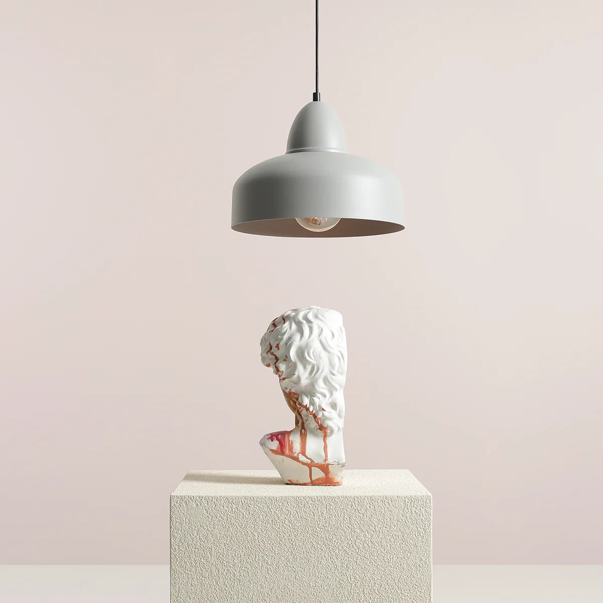 Produktbillede af Kosmo Loftlampe i grå metal på tilbud i høj kvalitet