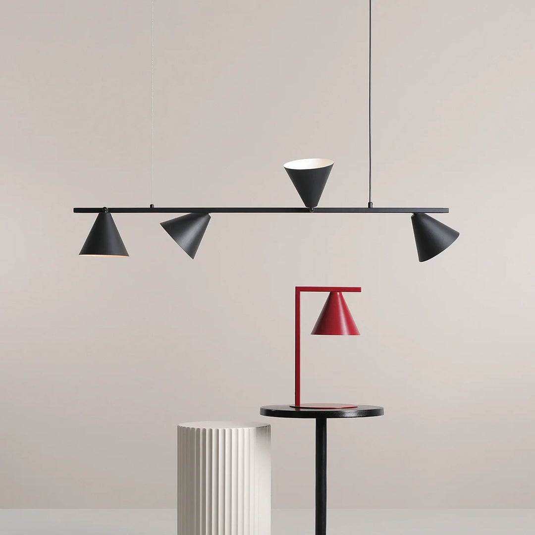 Produktbillede af Frigg Loftlampe i sort metal på tilbud i høj kvalitet
