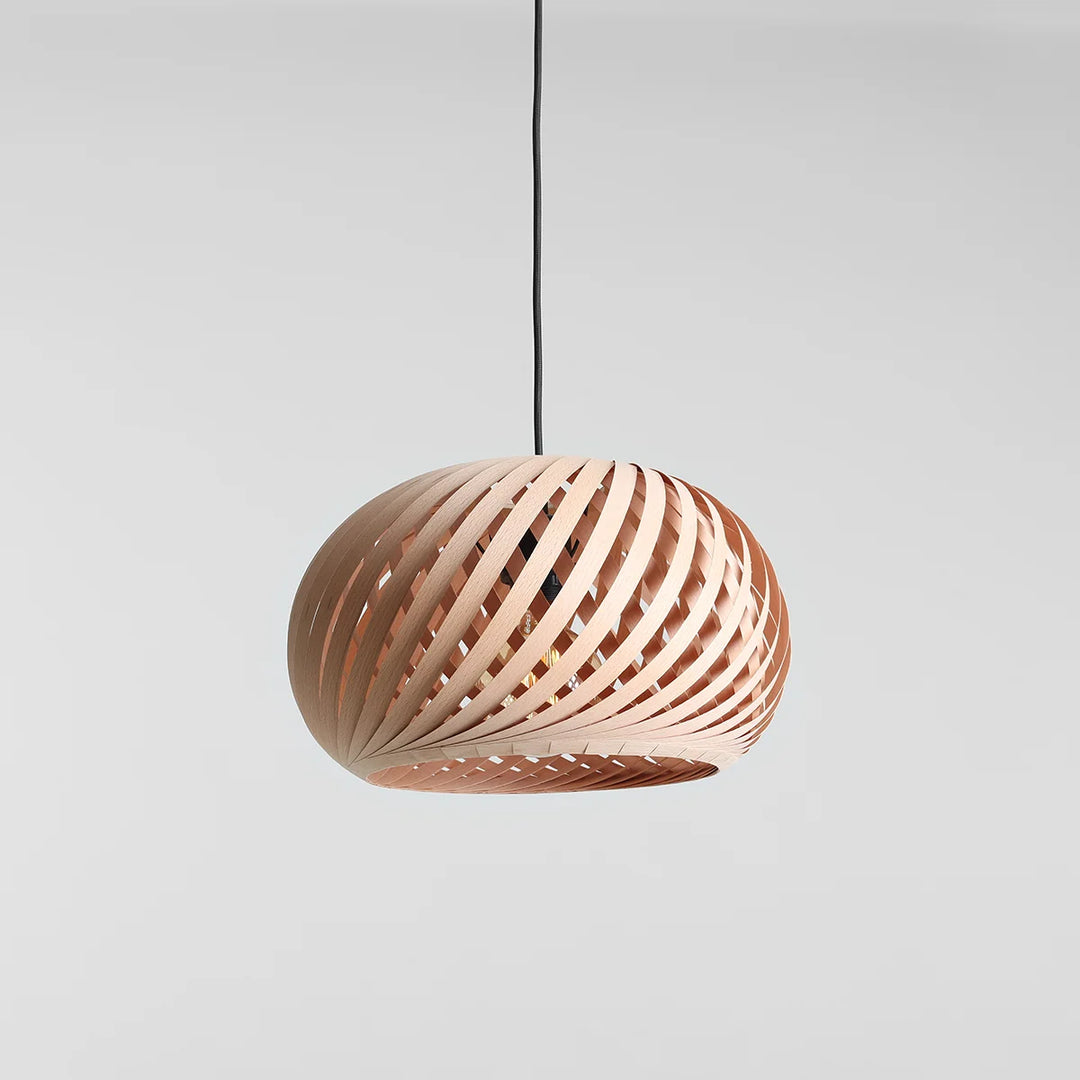 Produktbillede af Nightfall Pendel i flettet bøgetræ diameter 38 cm. på tilbud i høj kvalitet