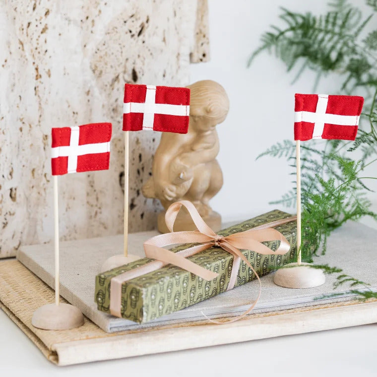 Produktbillede af Langkilde & Søn Mini Bordflag 3 stk i premium kvalitet