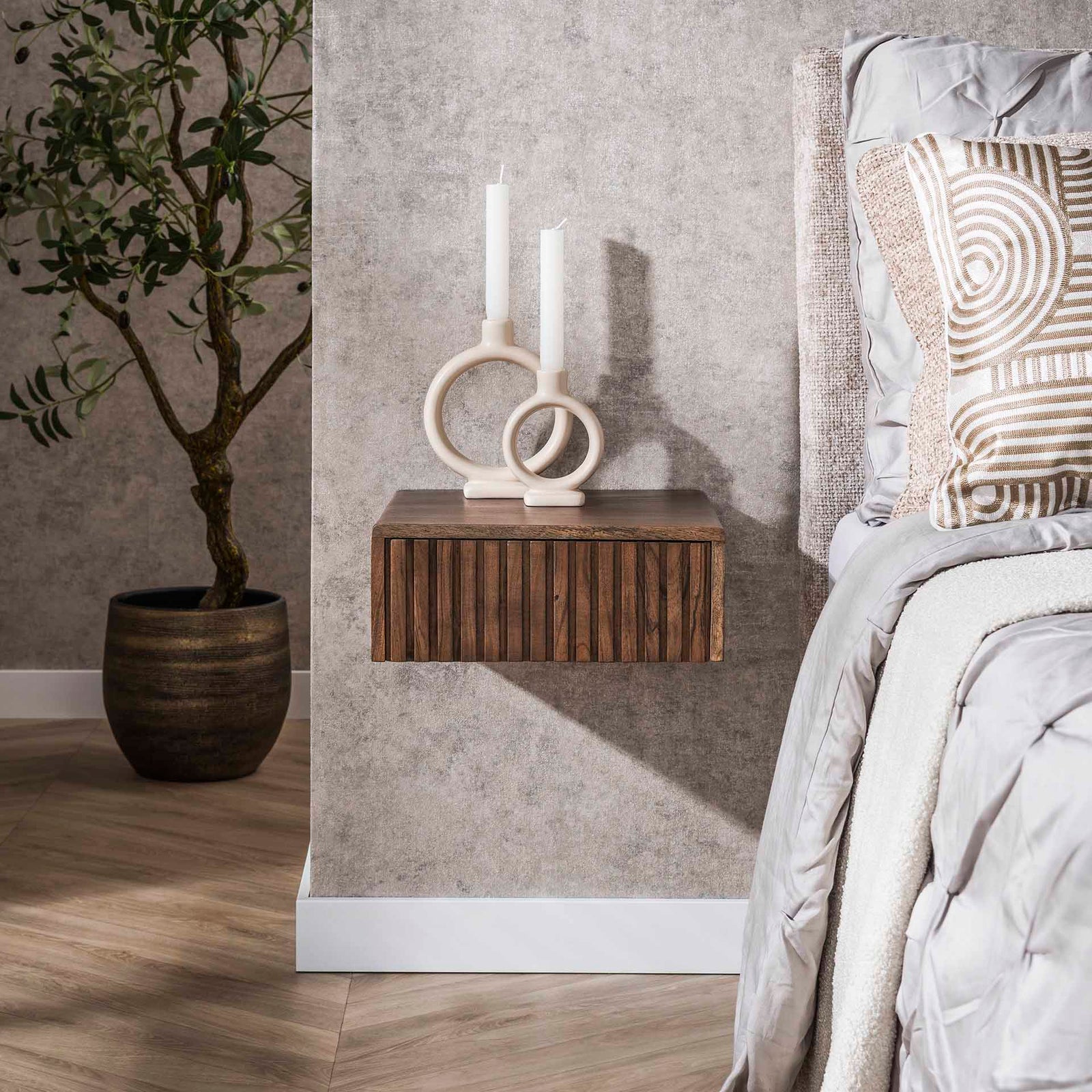 Produktbillede af Marron 2 sengeborde i brun massiv akacietræ på tilbud i høj kvalitet