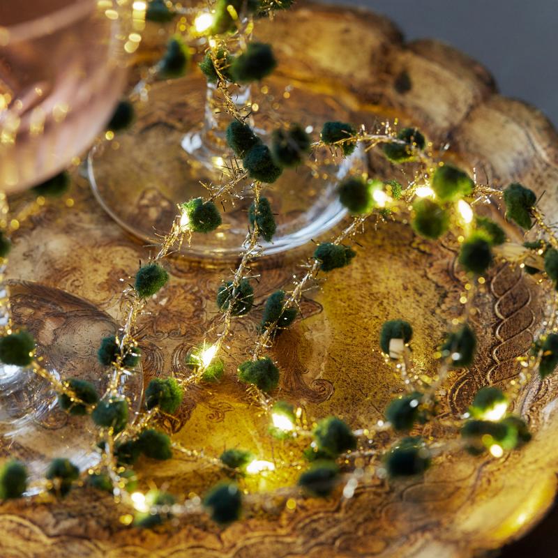 Produktbillede af Sirius Ina Lyskæde Grøn/Guld 2 m i premium kvalitet