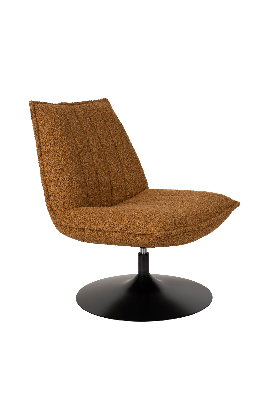 WHITE LABEL LIVING Jax loungestol okker bouclé og metal