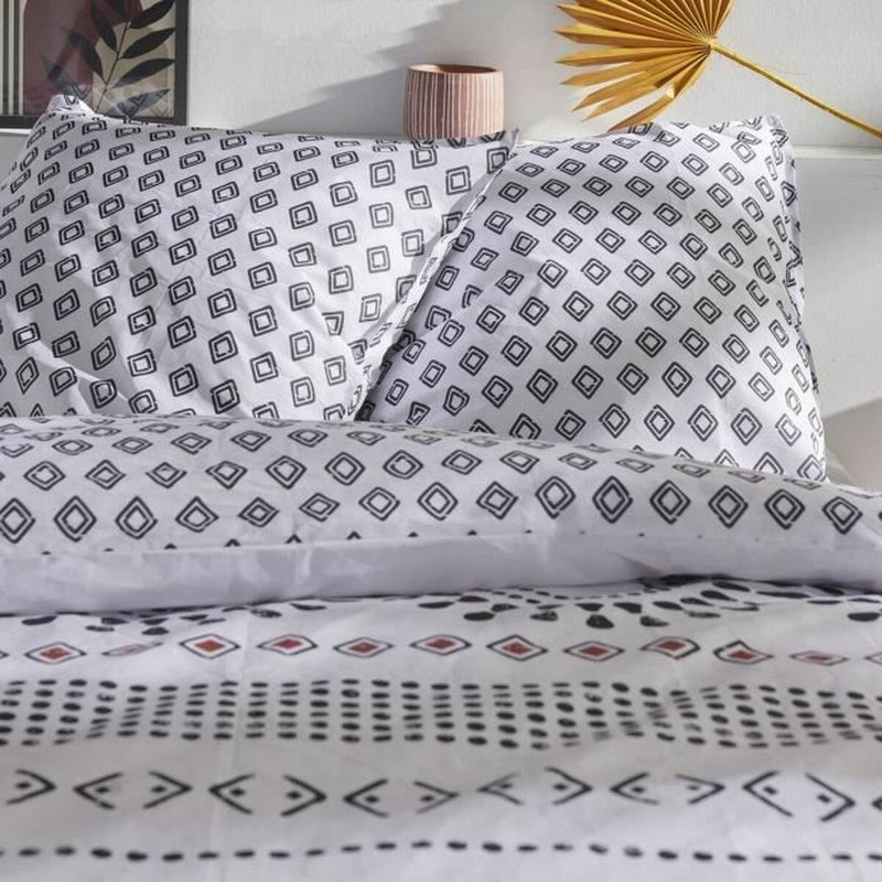 V3H63DD4AAA559837C05BCBC00E96A8F86CR5784376P2