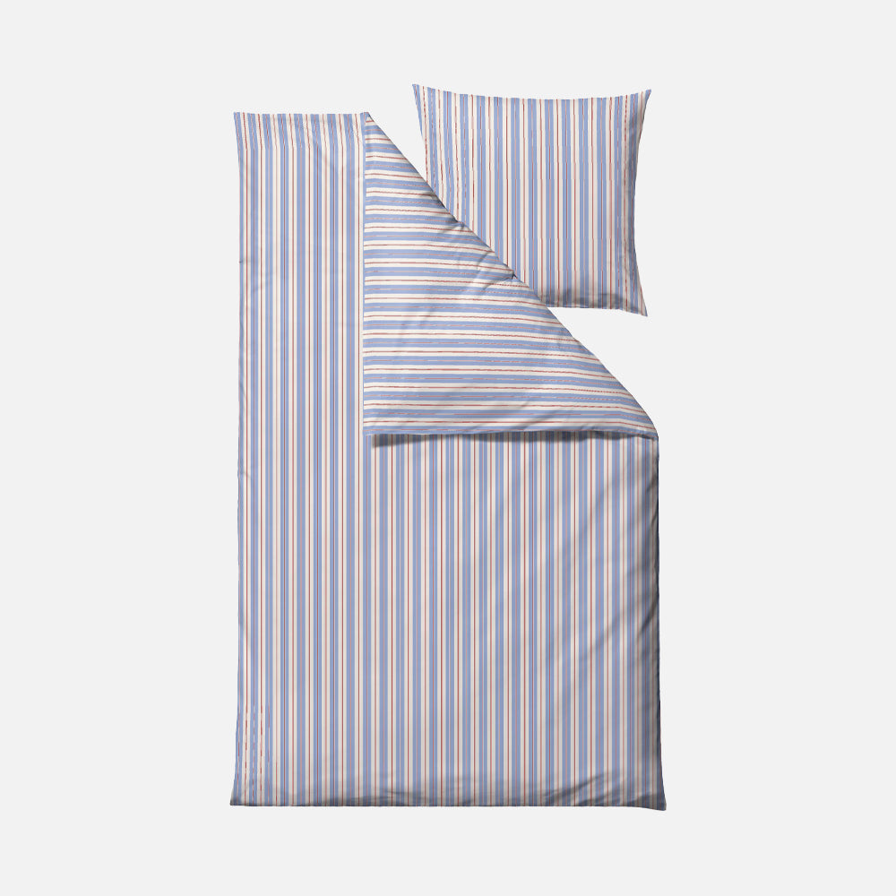 Produktbillede af FLOW Sengetøj stribet 140x220 cm Lyseblå på tilbud i høj kvalitet