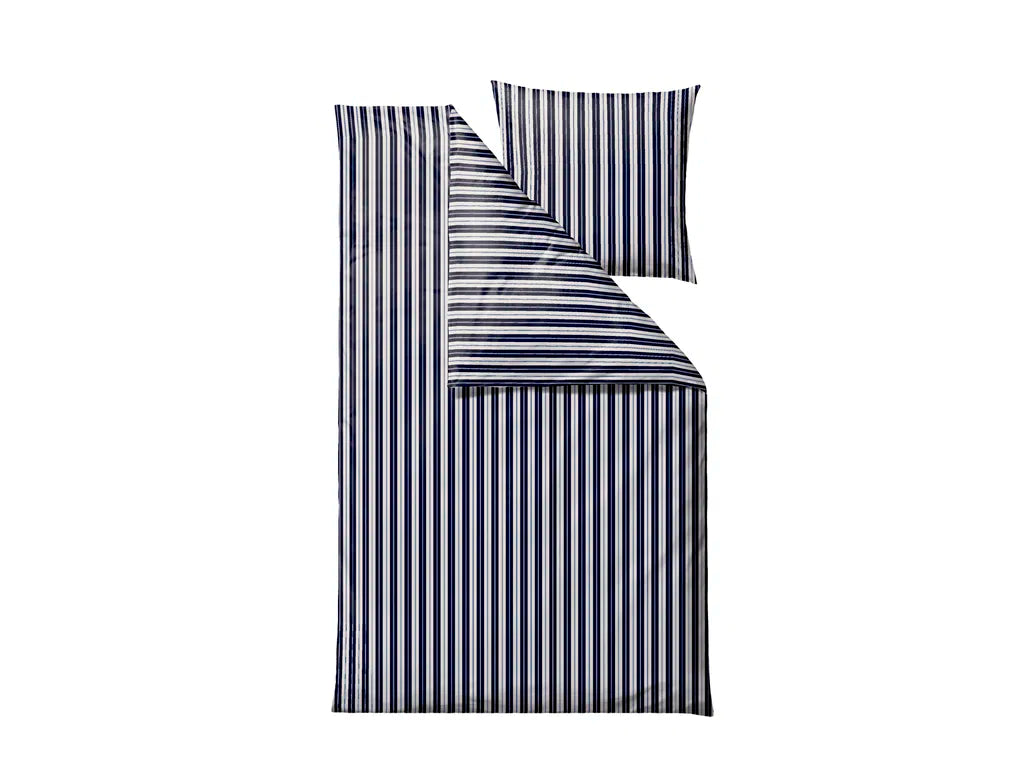 Produktbillede af Södahl Sengetøj 140 x 200 cm Flow Navy blue i premium kvalitet