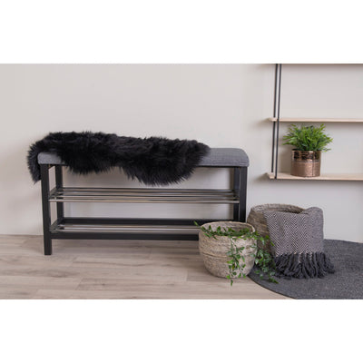 Lammeskind Imiteret - Sort 50x85 cm ❤ Stort online udvalg i HouNordic ❤ Billig fragt og hurtig levering 2 - 5 hverdage ❤ Varenummer: BGH-42529395933436 / Ean: '5713917002108 på lager - Udsalg på Alle produkter Spar op til 61% - Over 434 design mærker på udsalg
