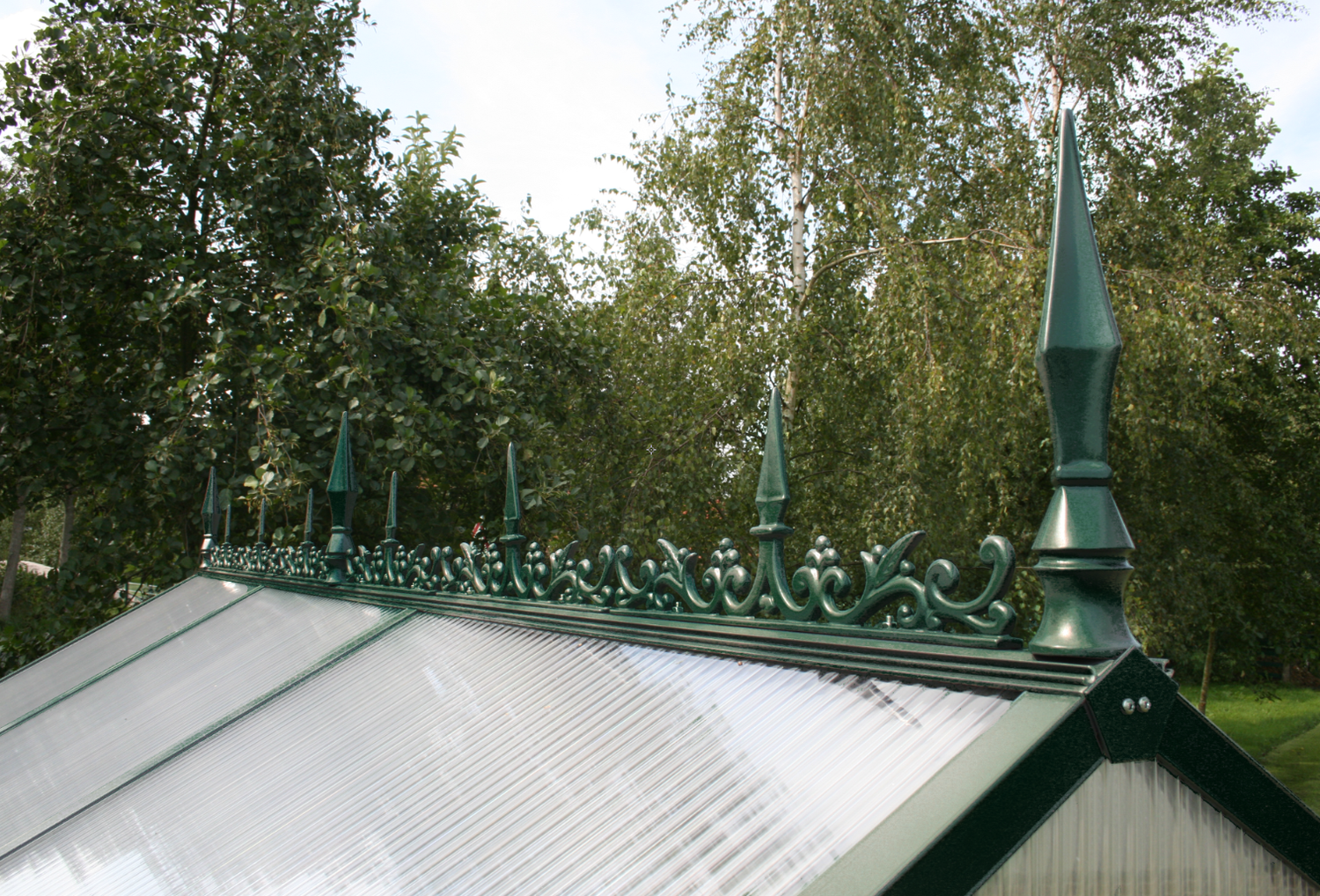 Produktbillede af Rygningsdekoration til Drivhus Model Typ IV Grangrøn RAL 6009 på tilbud i høj kvalitet