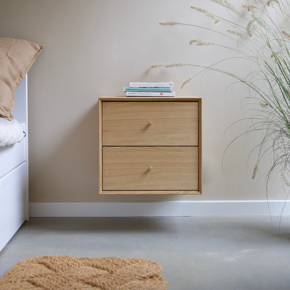 The Wood Box 37 Sengebord Væghængt sengebord i olieret eg med 2 skuffer ✔ Kæmpe udvalg i  Storage And Shelves ✔ Billig fragt og hurtig levering 2 - 5 hverdage - Varenummer: STSH-227683 / Ean:  på lager - Udsalg på The Wood Box 37 Olieret eg Spar op til 61% - Over 1312 kendte brands på udsalg