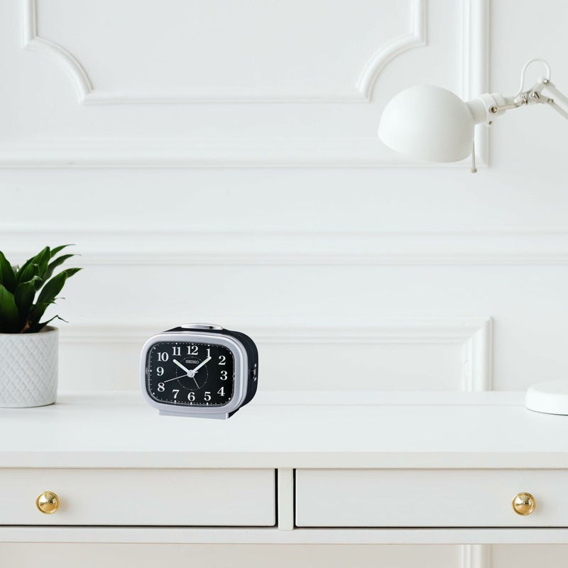 V4H02A5F767E8E7F30A8BD51649832A8519R4382575P5