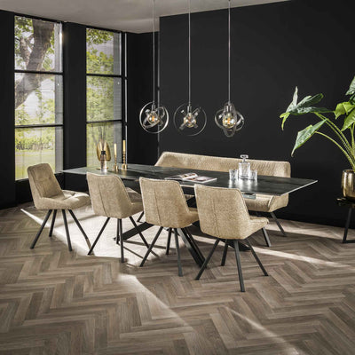 tilbud på Sleek spisebord med keramisk topplade og udtræksplader, 180-260 cm. Billigt udsalg! Hurtig levering: 1-2 hverdage. Varenummer: 3NDC-4910. På lager.