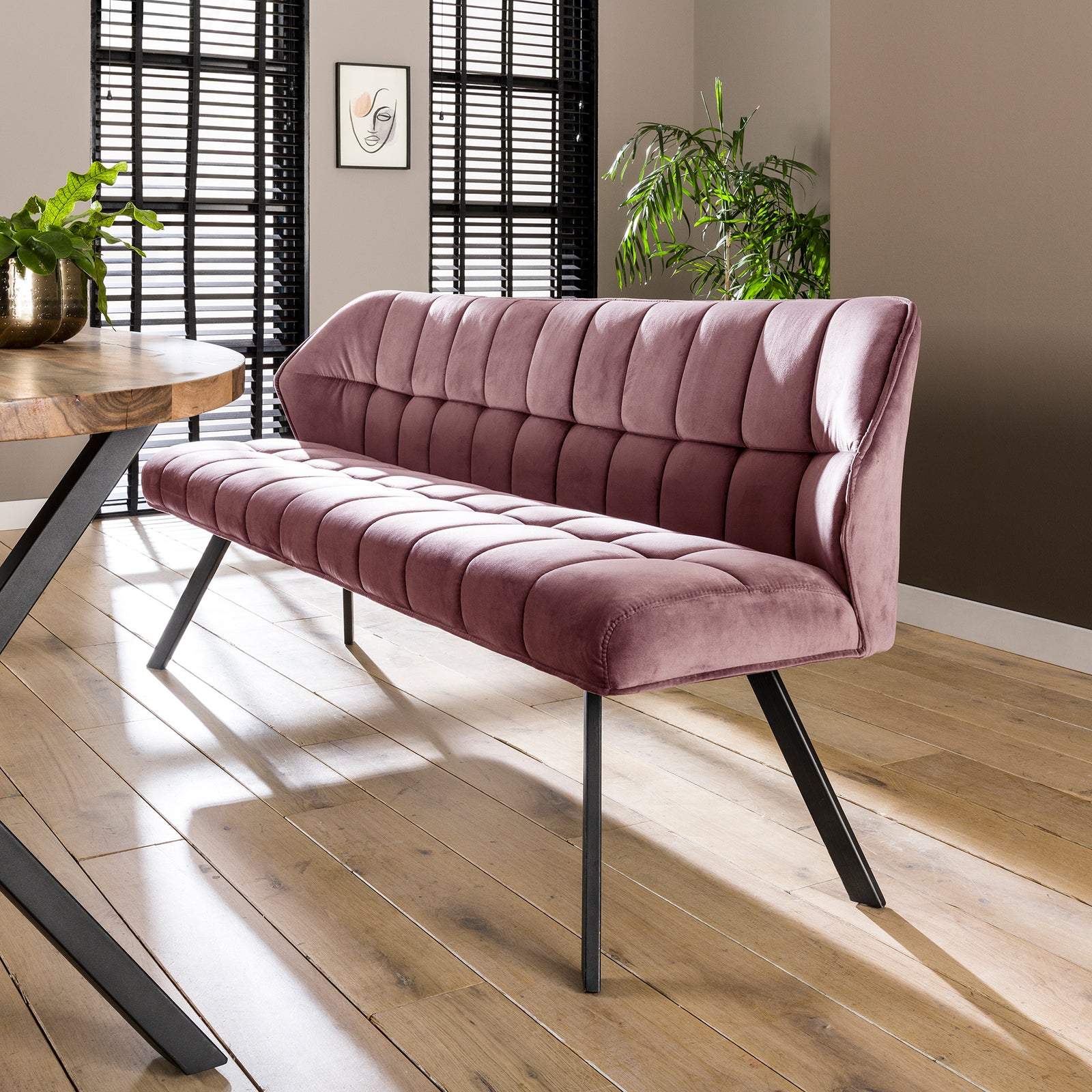 Produktbillede af Clapton Bænk i pink fløjl længde 180 cm. på tilbud i høj kvalitet