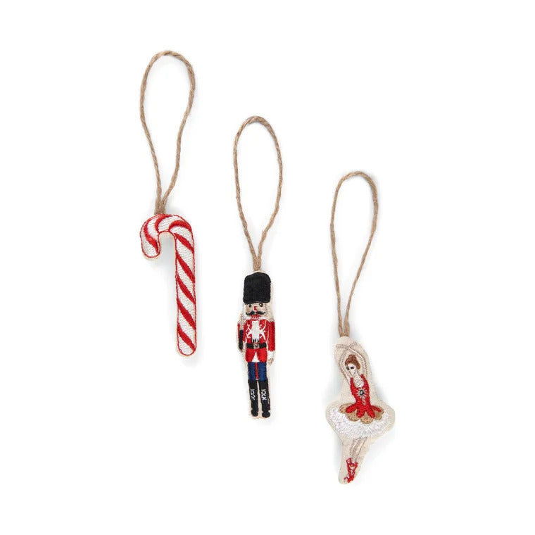 Produktbillede af Langkilde & Søn Julepynt klassiske motiver. Ballerina Nøddeknækker Sukkerstok i premium kvalitet