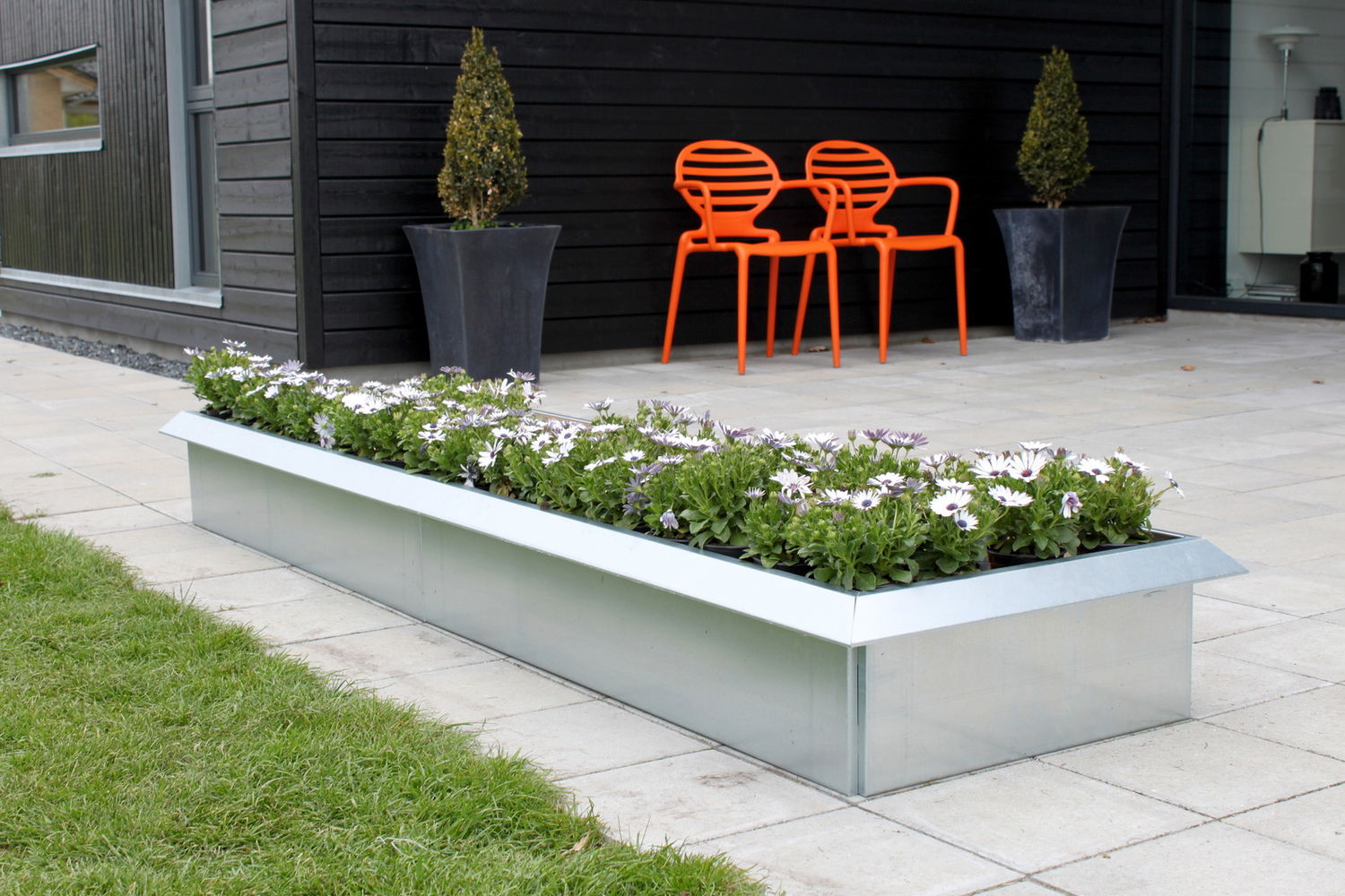 Produktbillede af Store aflange højbede med sneglehegn 60x240cm 50cm høj stablet Galvaniseret Uden hjørnebeskytter og samlemuffer på tilbud i høj kvalitet