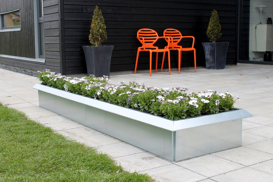 Produktbillede af Store aflange højbede med sneglehegn 60x240cm 25cm høj Galvaniseret Uden hjørnebeskytter og samlemuffer på tilbud i høj kvalitet