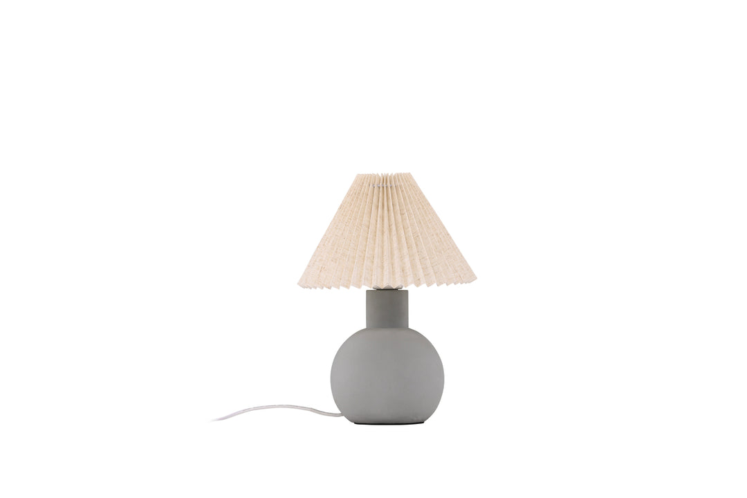 Produktbillede af VIND COLLECTION Älvsborg bordlampe grå hør og grå beton i premium kvalitet