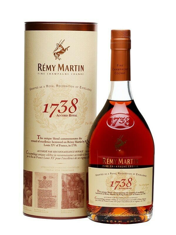 Remy Martin 1738 Accord Royal Cognac Fl 70 ❤ Stort online udvalg i REMYMARTIN ❤ Billig fragt og hurtig levering 2 - 5 hverdage ❤ Varenummer: BAR-16480 / Ean: '3024480001781 på lager - Udsalg på Fødevarer, drikkevarer og tobak | Drikkevarer | Alkoholiske drikke | Spiritus | Brandy Spar op til 55% - Over 360 kendte mærker på udsalg