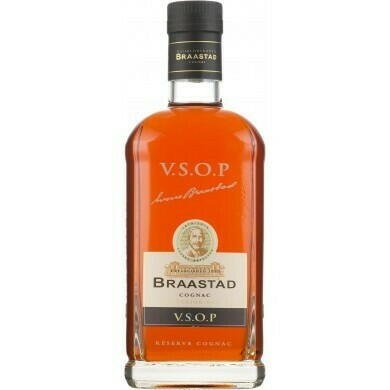Braastad Vsop Cognac* 1 Ltr ✔ Kæmpe udvalg i  BRAASTAD ✔ Billig fragt og hurtig levering 2 - 5 hverdage - Varenummer: BAR-14559 / Ean: '3364048501248 på lager - Udsalg på Drikkevarer | Spiritus | Cognac Spar op til 64% - Over 785 kendte brands på udsalg