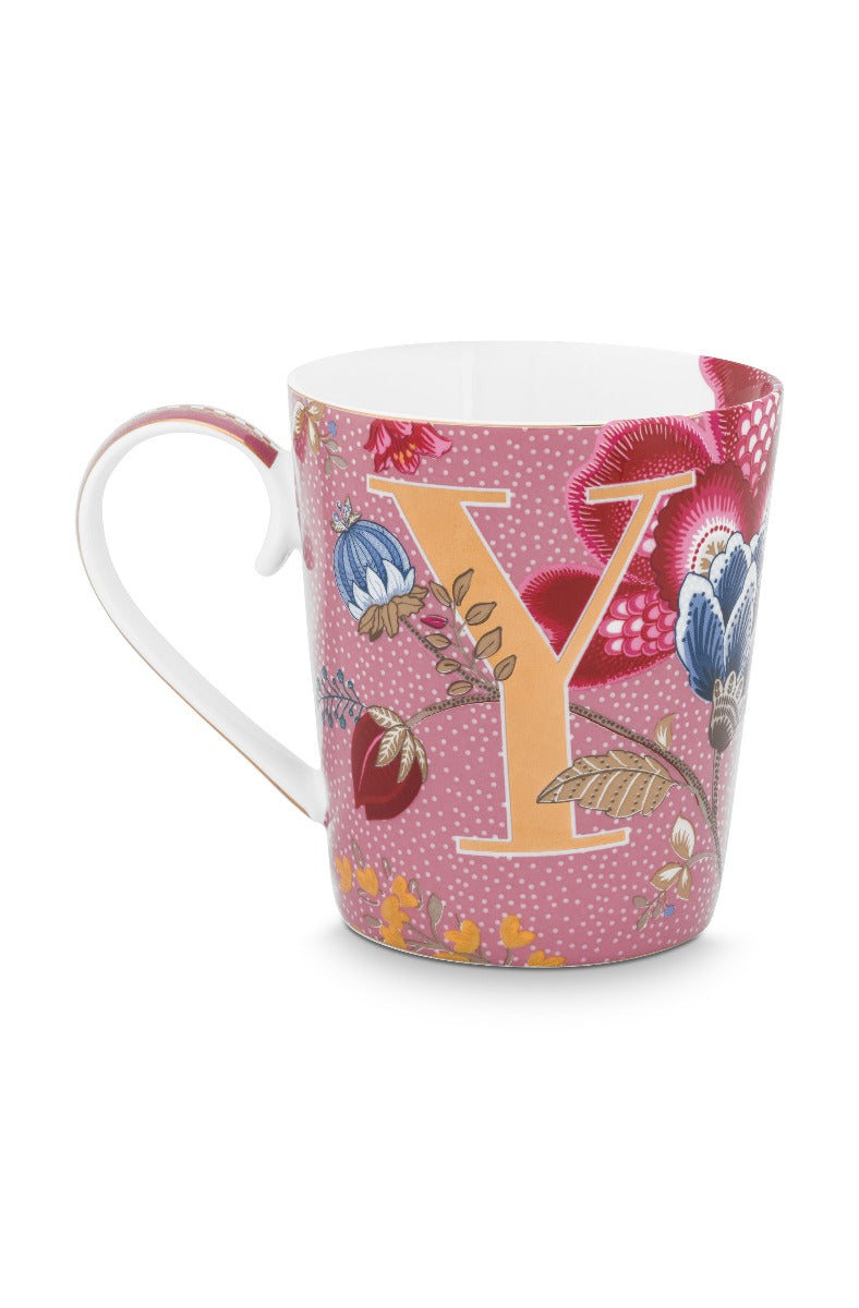 Produktbillede af PIP STUDIO Alfabet kop Floral Fantasy Pink Y 350ML på tilbud i høj kvalitet