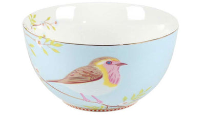 Se billigt tilbud på Bowl Early Bird Blue 15 cm fra Pip Studio! Udsalg med hurtig levering (1-2 hverdage) og billig fragt. Spar op til 64%!