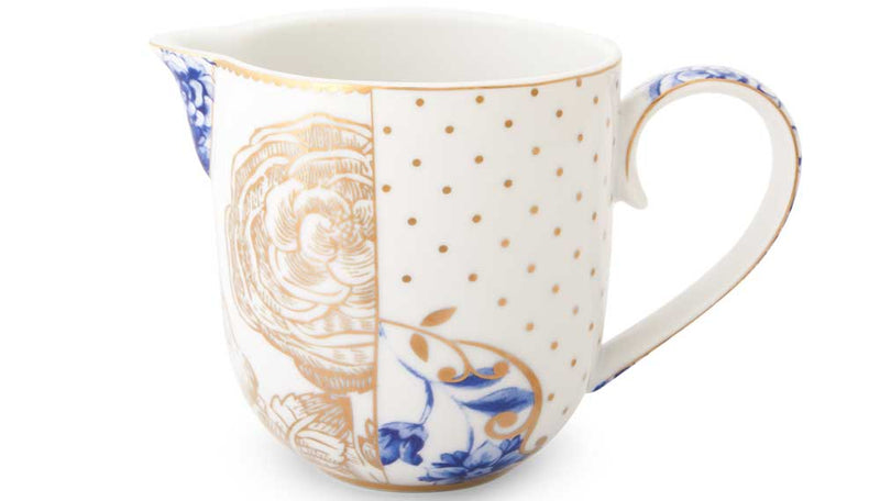 Se tilbud på Jug Small Royal White 260ml fra Pip Studio! Billigt udsalg med hurtig levering (1-2 hverdage) og billig fragt. Varenummer: CADEC-51.007.021. Spar op til 66%.