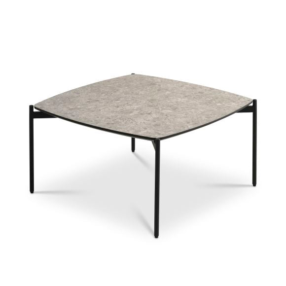 Produktbillede af Malta sofabord kvadratisk beige terrazzo HPL og sort metal 80x80xH:50 i premium kvalitet
