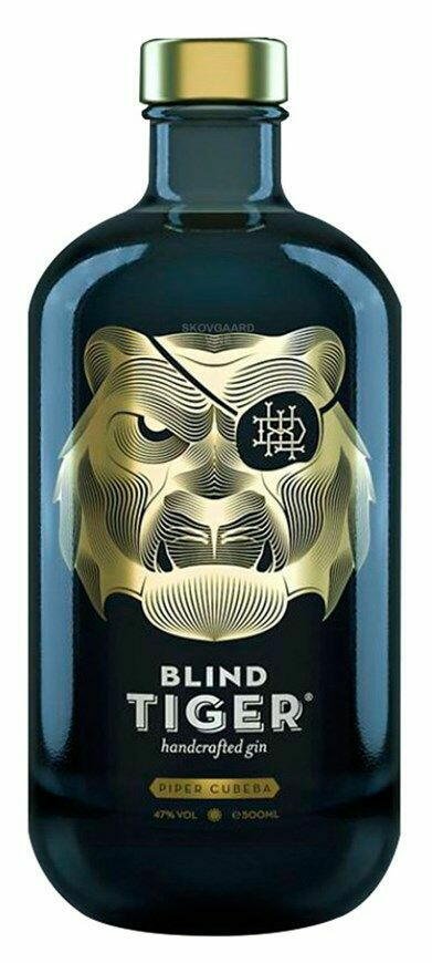 Blind Tiger "Imperial Secrets" Gin Fl 50 ❤ Kæmpe udvalg i BLINDTIGER ❤ Billig fragt og hurtig levering 2 - 5 hverdage - Varenummer: BAR-16047 / Ean: '5430000098021 på lager - Udsalg på Drikkevarer Spiritus Gin Spar op til 62% - Over 454 kendte mærker på udsalg
