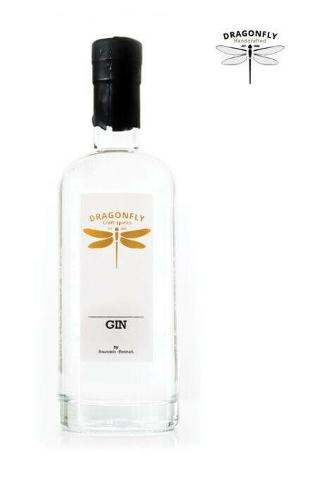 Braunstein "Dragonfly" Straight Gin Fl 70 ❤ Kæmpe udvalg i BRAUNSTEIN ❤ Billig fragt og hurtig levering 2 - 5 hverdage - Varenummer: BAR-14093 / Ean: på lager - Udsalg på Drikkevarer Spiritus Gin Spar op til 57% - Over 785 kendte brands på udsalg