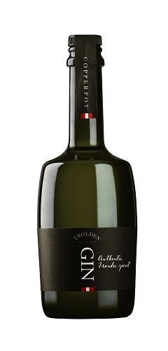 Trolden Copperpot Gin Fl 50 ✔ Kæmpe udvalg i  TroldenCop ✔ Billig fragt og hurtig levering 2 - 5 hverdage - Varenummer: BAR-429852 / Ean: '5704021010004 på lager - Udsalg på Drikkevarer | Spiritus | Gin Spar op til 67% - Over 1347 kendte brands på udsalg