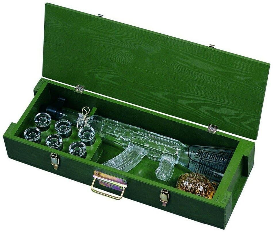 Red Army Kalashnikov Vodka M/våbenkasStk 120 ❤ Kæmpe udvalg i REDARMY ❤ Billig fragt og hurtig levering 2 - 5 hverdage - Varenummer: BAR-17189 / Ean: '59030000256202 på lager - Udsalg på Drikkevarer Spiritus Vodka Spar op til 55% - Over 857 kendte brands på udsalg